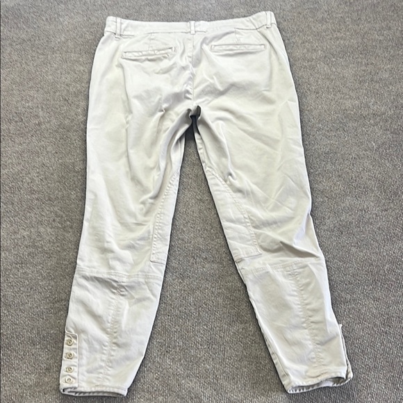 Lauren Ralph Lauren Women’s Horse Riding Pants Khaki Size 8 Button leg - Picture 11 of 12